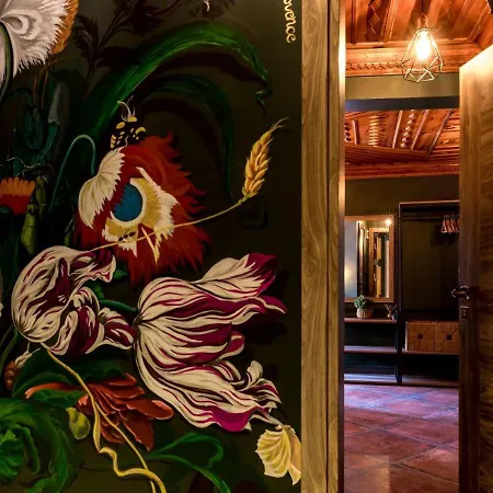 Sunset Ичмелер